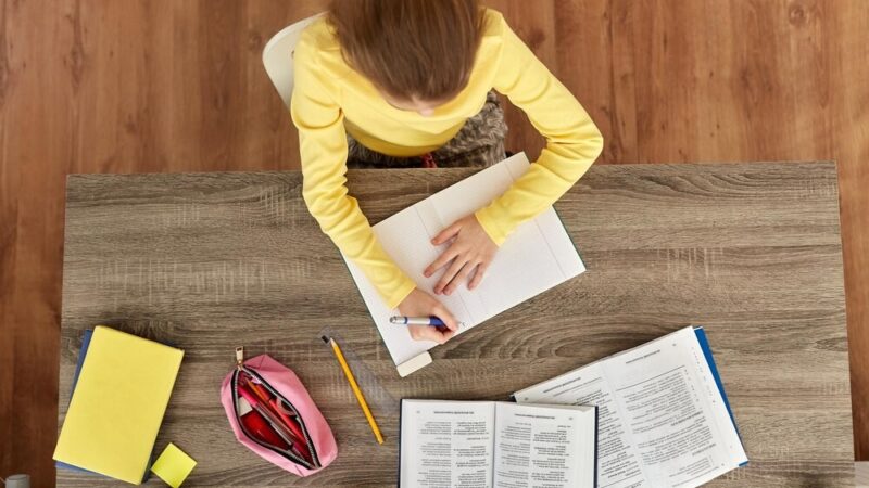 Podziękowania dla nauczycieli: Święto Edukacji Narodowej pełne wdzięczności i uznania