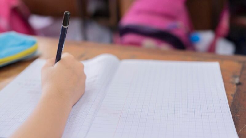 80 lat Szkoły Podstawowej w Otyniu – emocjonująca podróż przez historię