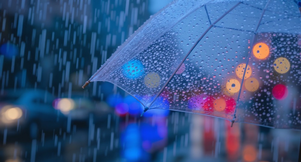 Marznące opady i gołoledź – bądź ostrożny na drogach!