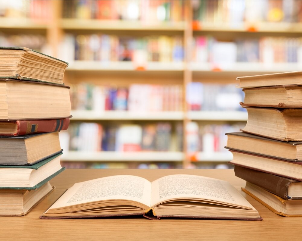 Skorzystaj z bezpłatnej wypożyczalni ACADEMICA w naszej bibliotece!