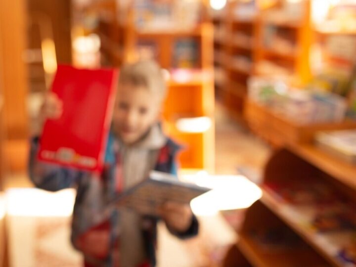 Edukacyjne spektakle w Otyniu: dzieci odkrywają znaczenie zdrowia psychicznego