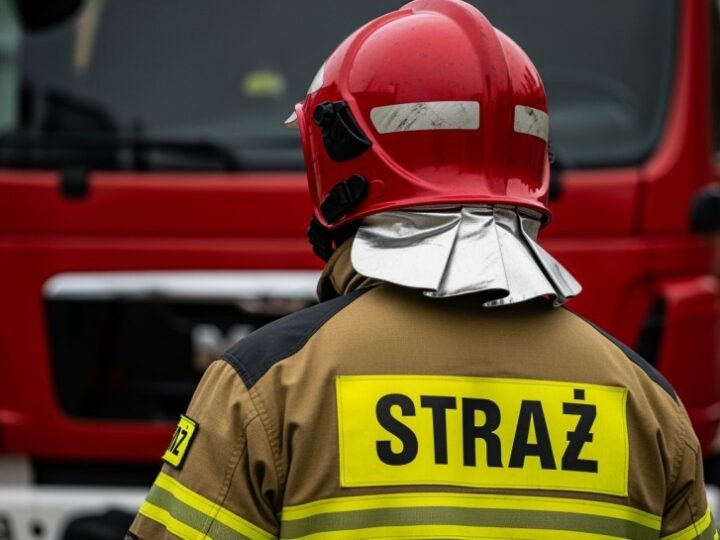 32. Powiatowe Zawody Sportowo-Pożarnicze na stadionie w Nowej Soli