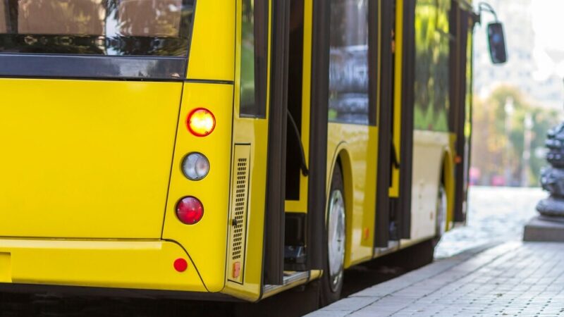 Ruch dwukierunkowy na ul. Głogowskiej przywrócony – nowe przystanki w obsłudze!