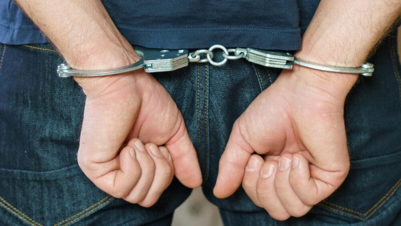 Diler narkotyków zatrzymany – policja przechwyciła ponad 200 gramów substancji odurzających